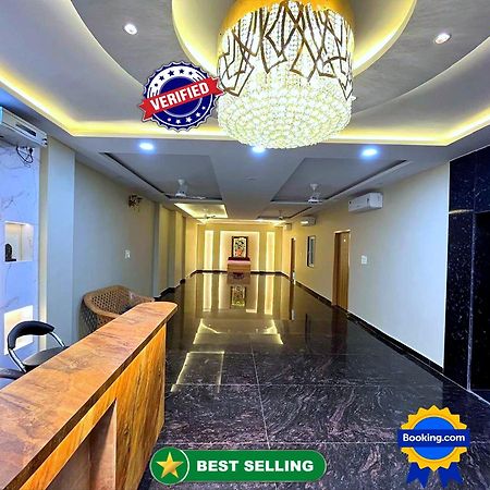 Hotel Vrinda Niddhivan ! Fully Ac, Prem Mandir At Walking Distance ! Just Near The Iskcon Temple Vrindavan Luaran gambar